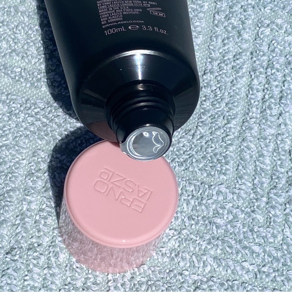 Erno Laszlo Pore Cleansing Clay Mask - Picture 7 of 15
